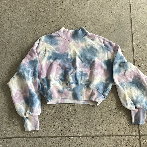 Spiritual Gangster Tops - Spiritual gangster crop sweatshirt size small